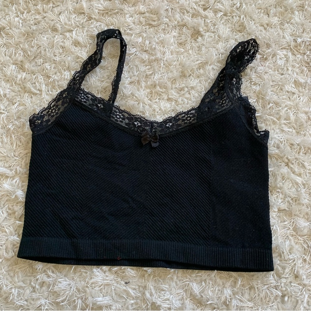 Out From Under Urban Outfitters Lace Seamless Bra Top Black M/L w little bow